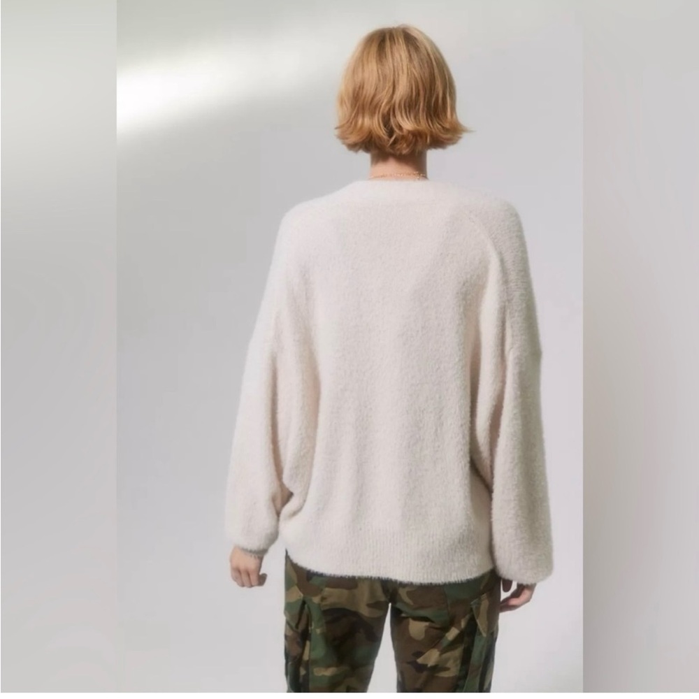 “Sunday Morning Knit” Urban Outfitters Fuzzy Cream Cardigan - Picture 4 of 10